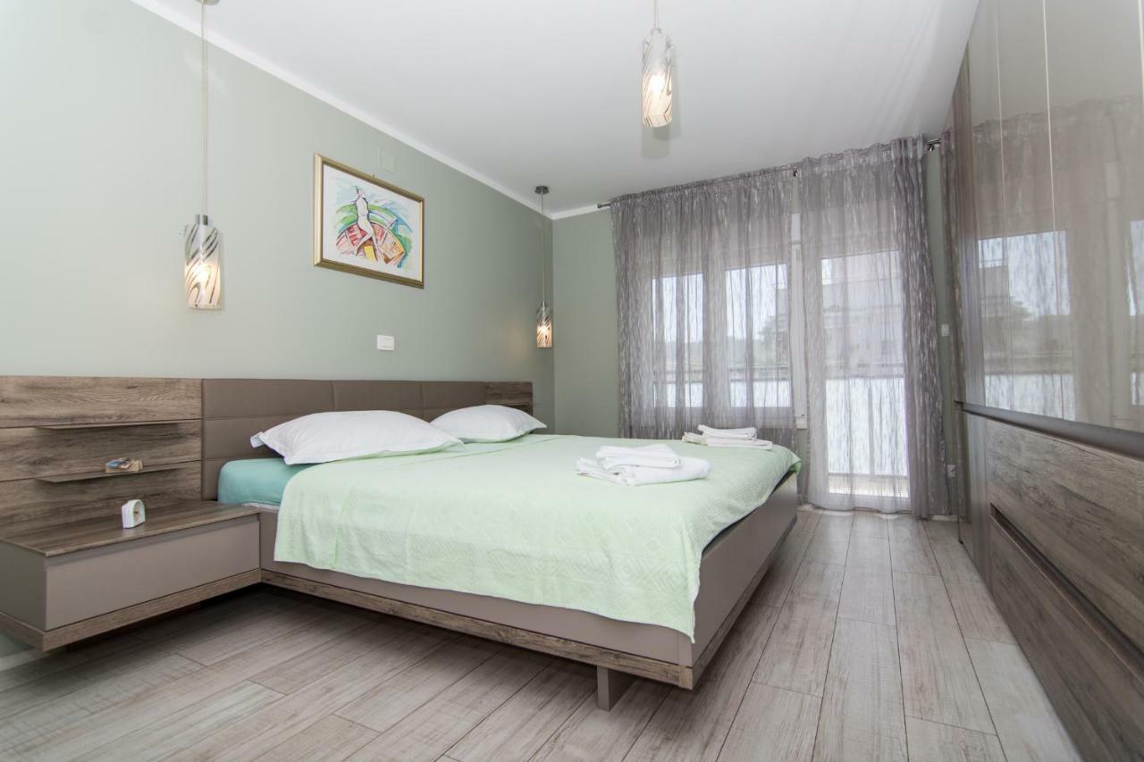 Apartman Marin Trogir Eksteriør billede